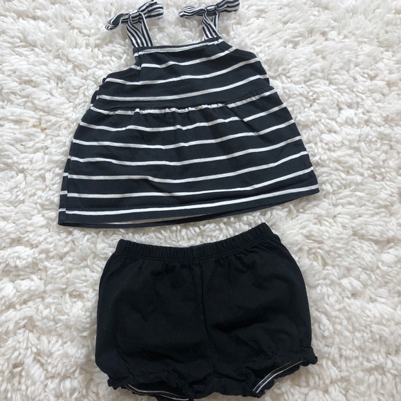 3 Sets of Toddler Tanks & Shorts - Picture 2 of 6